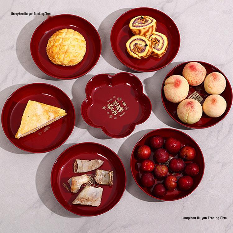 Housewarming Joy: New Home Fruit Plate Ornament for Moving-In Celebrations