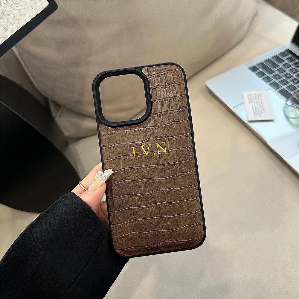 

Personalized Case For iPhone 16 15 14 13 12 11 Pro Max Initials Name Letters Soft Crocodile Leather Cover 16 Pro Max For iPhone 15 Pro