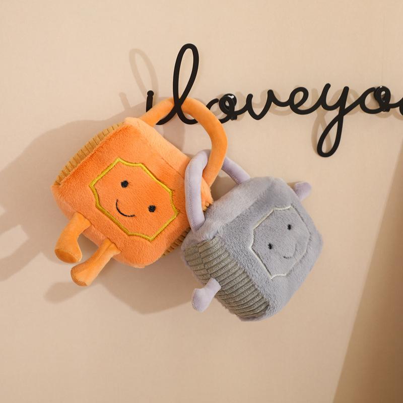 

Гель забавный бриллиант кукла рука букет кукла свадебное украшение кукла предложение руки и сердца симуляция бриллиантового кольца сувенир 13cm