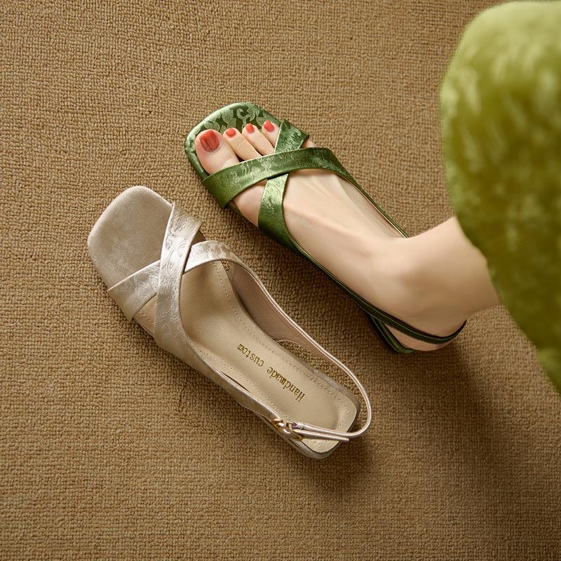 

2024 New Women s Roman Cross-Strap Sandals - Chinese National Style, Flat Summer Shoes Size 35 абрикосовий
