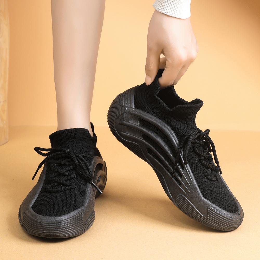 Flying Mesh Sneakers, Spring and Autumn New Socks, Lightweight, Niche, Thick-soled, Casual, Breathable Running