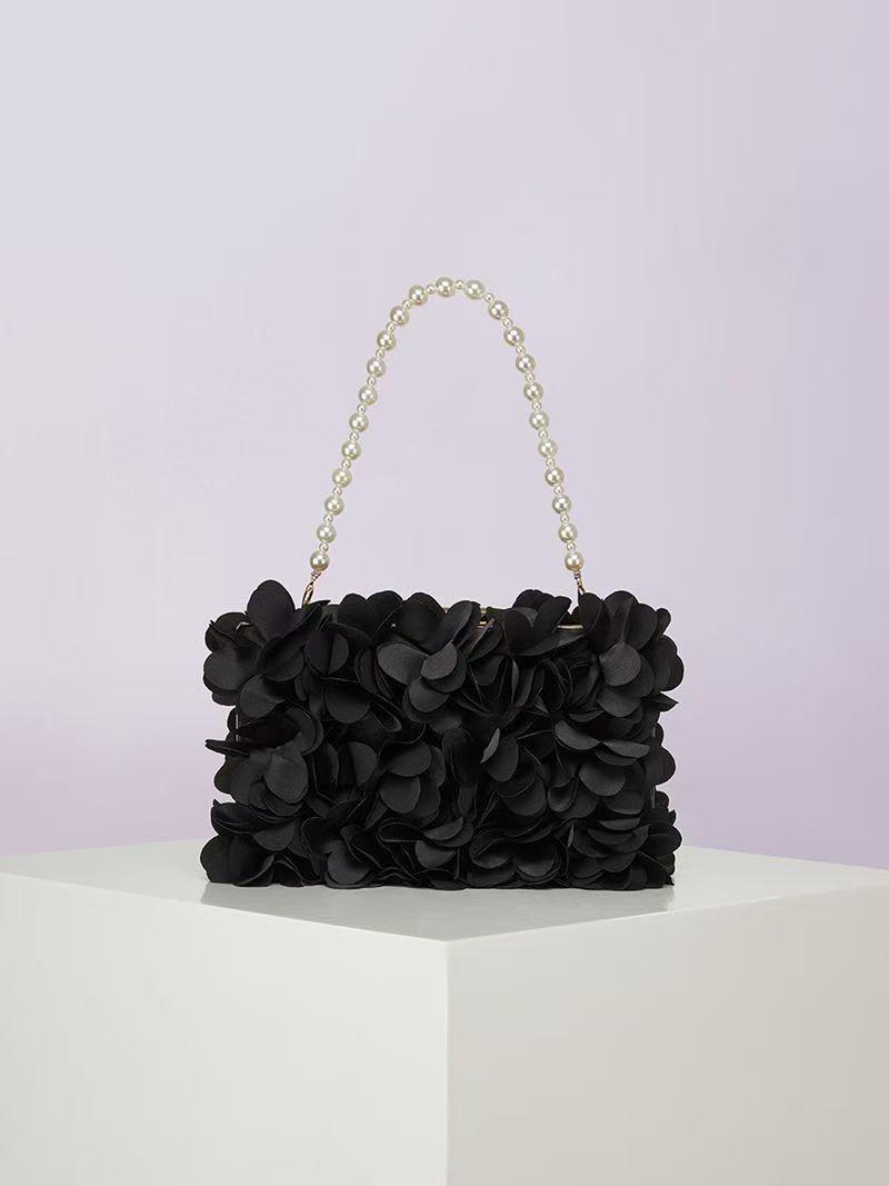 

2026 New Petal Evening Bag Featuring a Pearl Chain-embellished Hardware Clasp Party Bag Luxurious Women s Dinner Bag L20xW3xH12cm чёрный
