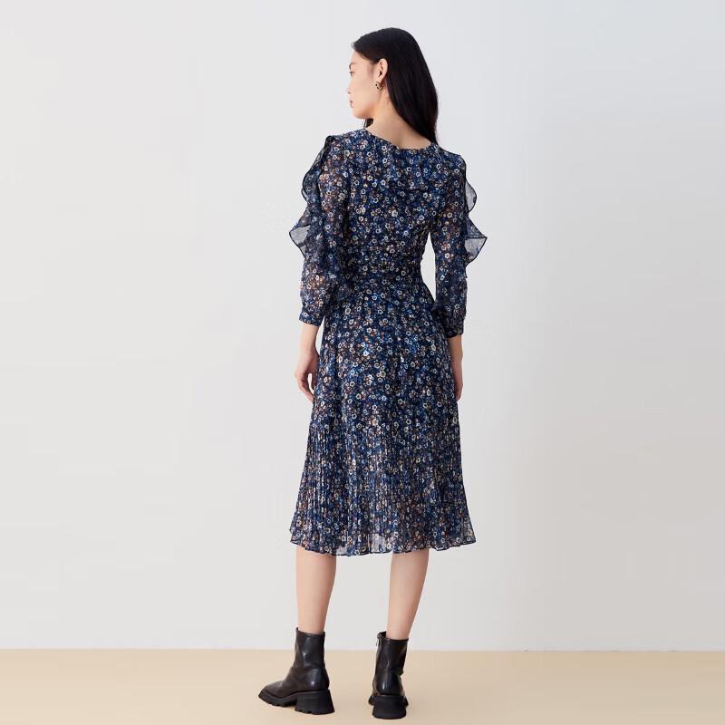Veromoda 2023 Early Autumn Floral Ruffle Dress
