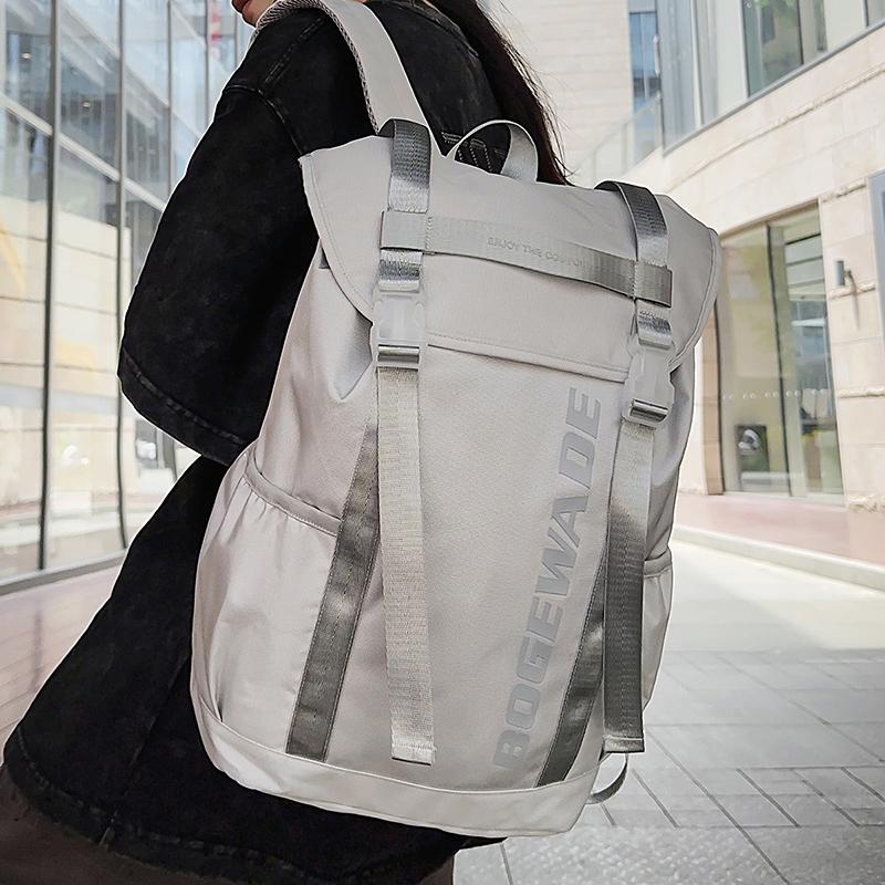 Outdoor-Rucksack mit großer Kapazität Campus-Schulranzen für Studenten Sportlicher multifunktionaler Reiserucksack