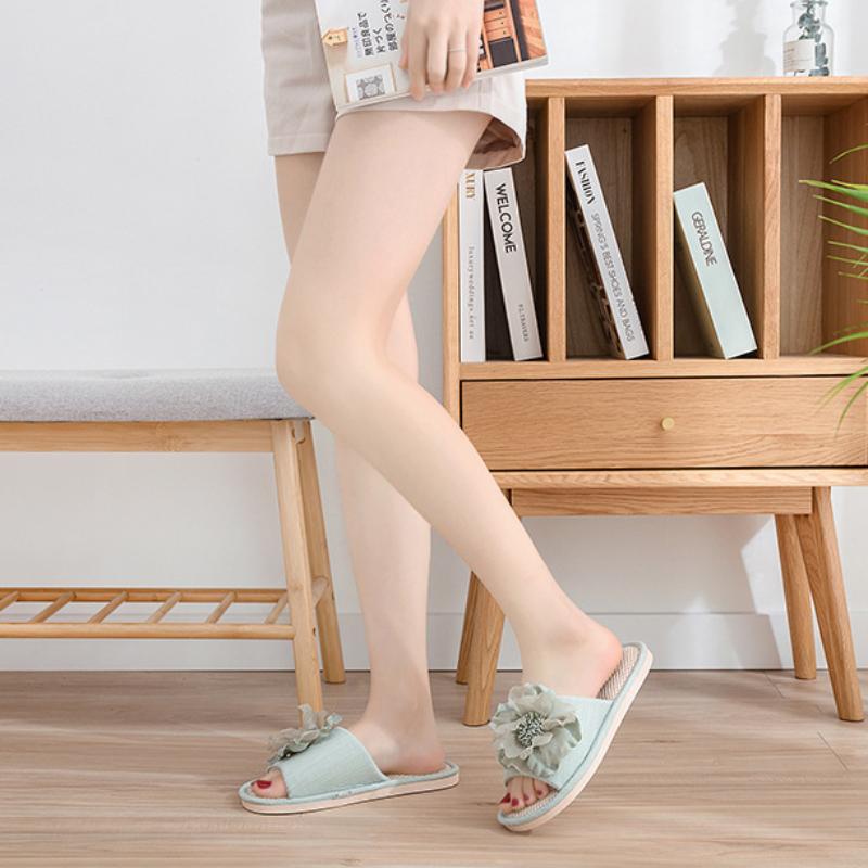 Linen Slippers In Spring and Summer, Indoor Wooden Flooring, Seasonal Cotton and Linen Slippers, Fashionable Flower Slippers, and Cool Slippers