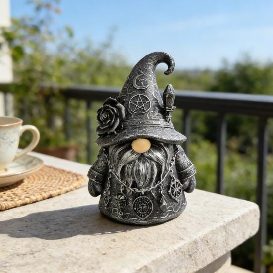 Gotycka Figurka Czarodzieja Krasnala Halloweenowa Mini Statuetka Krasnala z Żywicy Kolekcjonerska Ozdoba Krasnala na Stół Komodę Półkę Dekoracja Wielopoziomowej Tacy