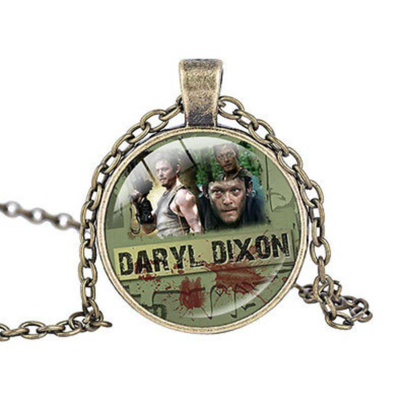 Elegant Geometric Pendant Necklace For Women With Shiny Artificial Crystal Charm