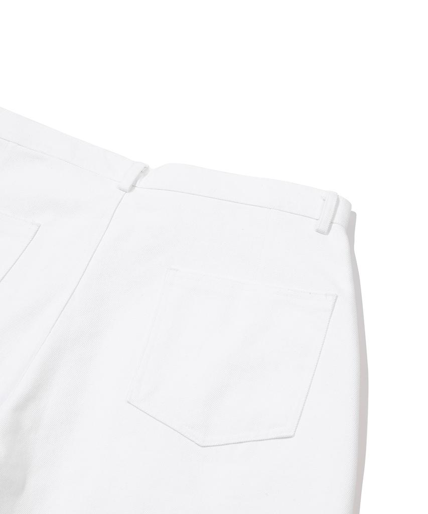 GNOK Bermuda Denim Shorts [White]