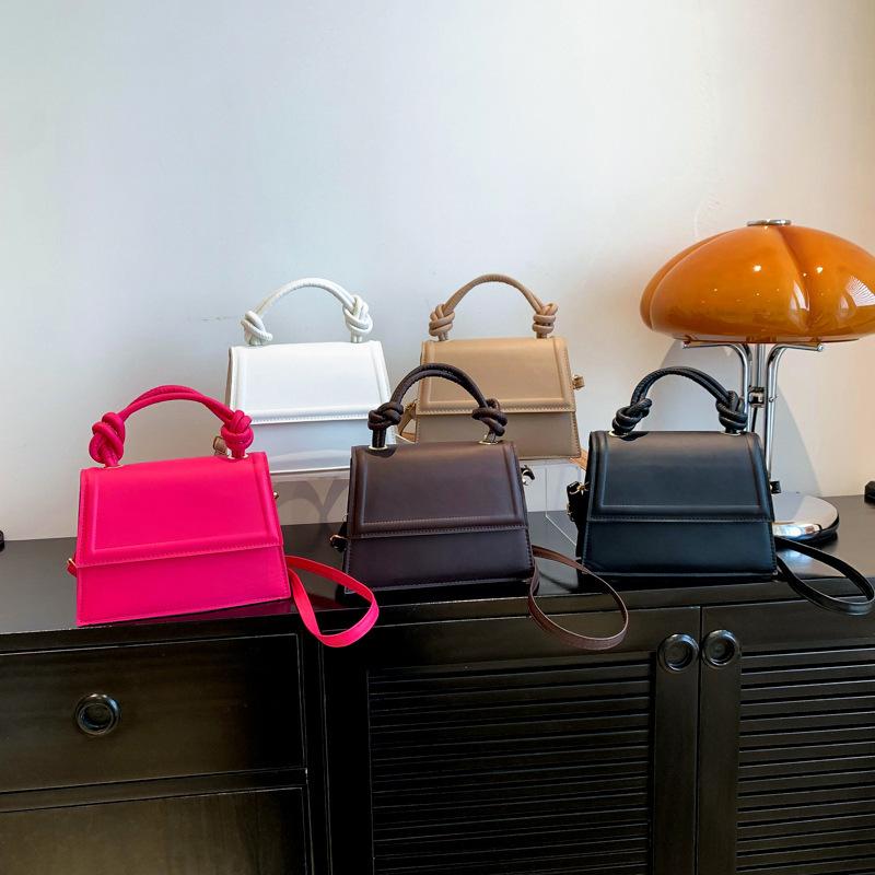 Personality trend handbag bag women's 2024 summer new foreign style texture small fresh shoulder messenger bag tide