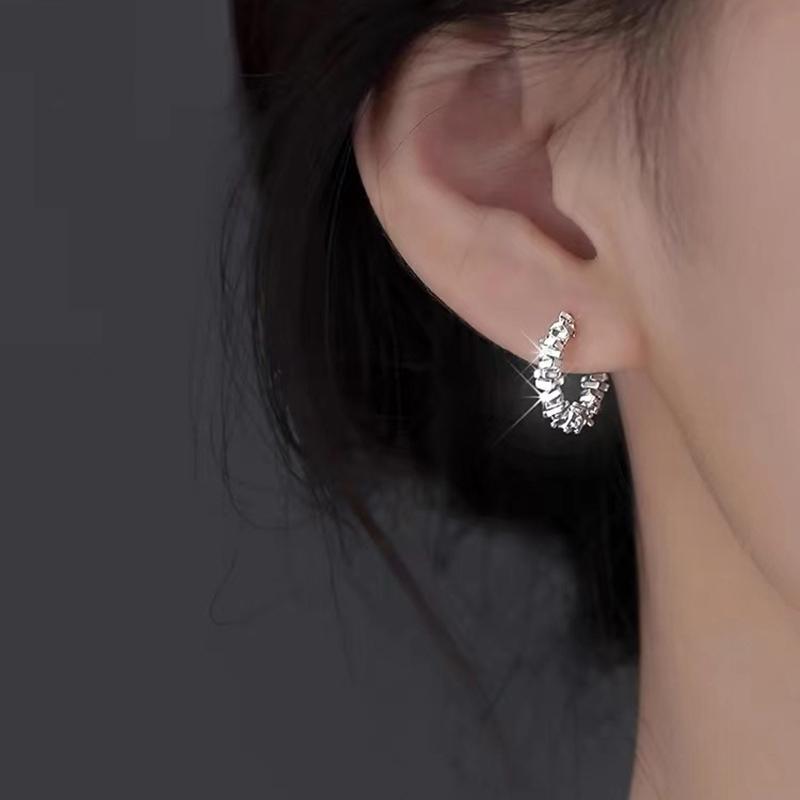 Real 925 Silver Small Bits of Silver Letter C Stud Earrings For Women Classic Fine Jewelry Light Accessories