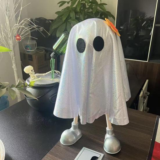 Ghost Wearing Cloak Ornament Halloween Haunted House Parties Themed Statue Multi-Functional Holiday Decor