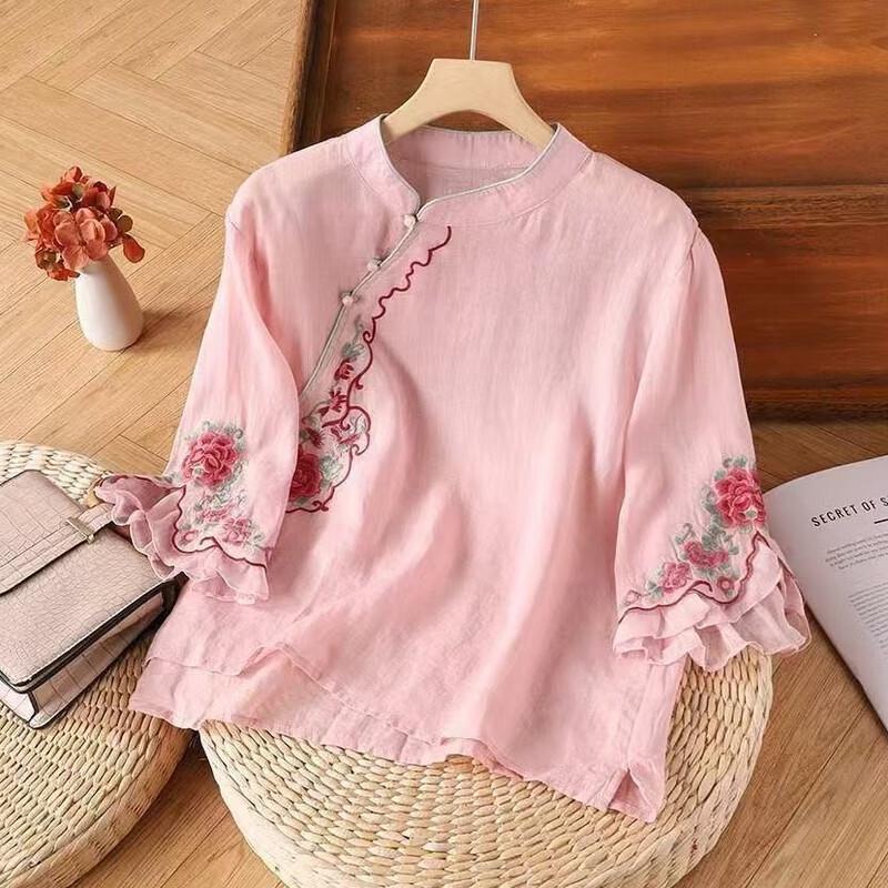 Elegantes 3/4-Arm-Oberteil für Frauen mittleren Alters und Seniorinnen