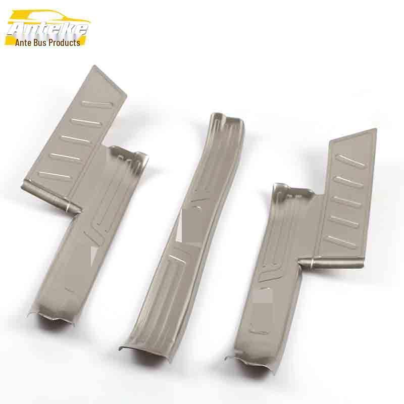 Cheetah CS10 Stainless Steel Bumper Sill Strip & Welcome Pedal Trim Modification.