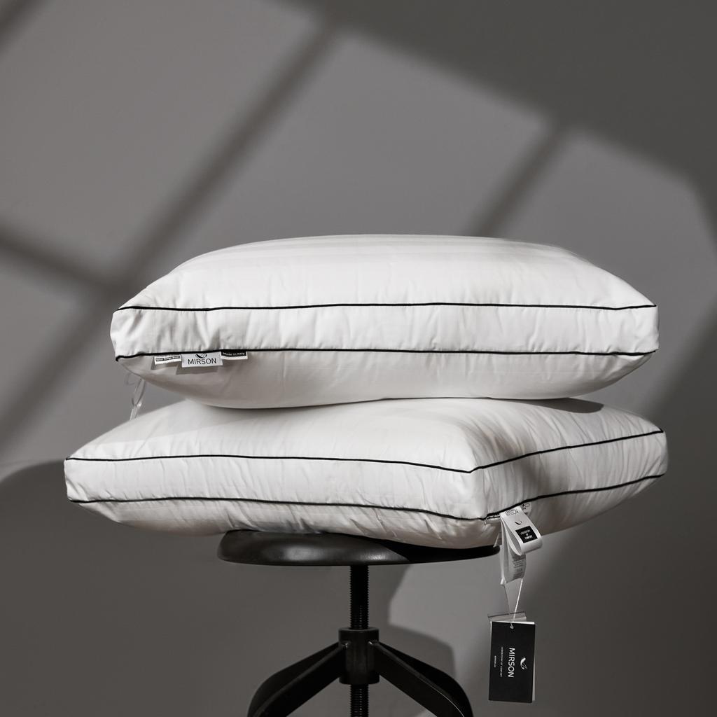 Down-Filled Pillow №205 Royal Pearl — 70% Down, 30% Feather, Fill Power 350, Medium.