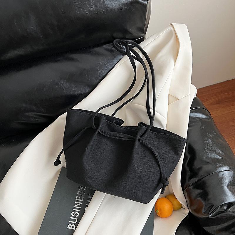 

Retro tote bag women s large-capacity new simple and versatile shoulder messenger bag college student class bag чёрный