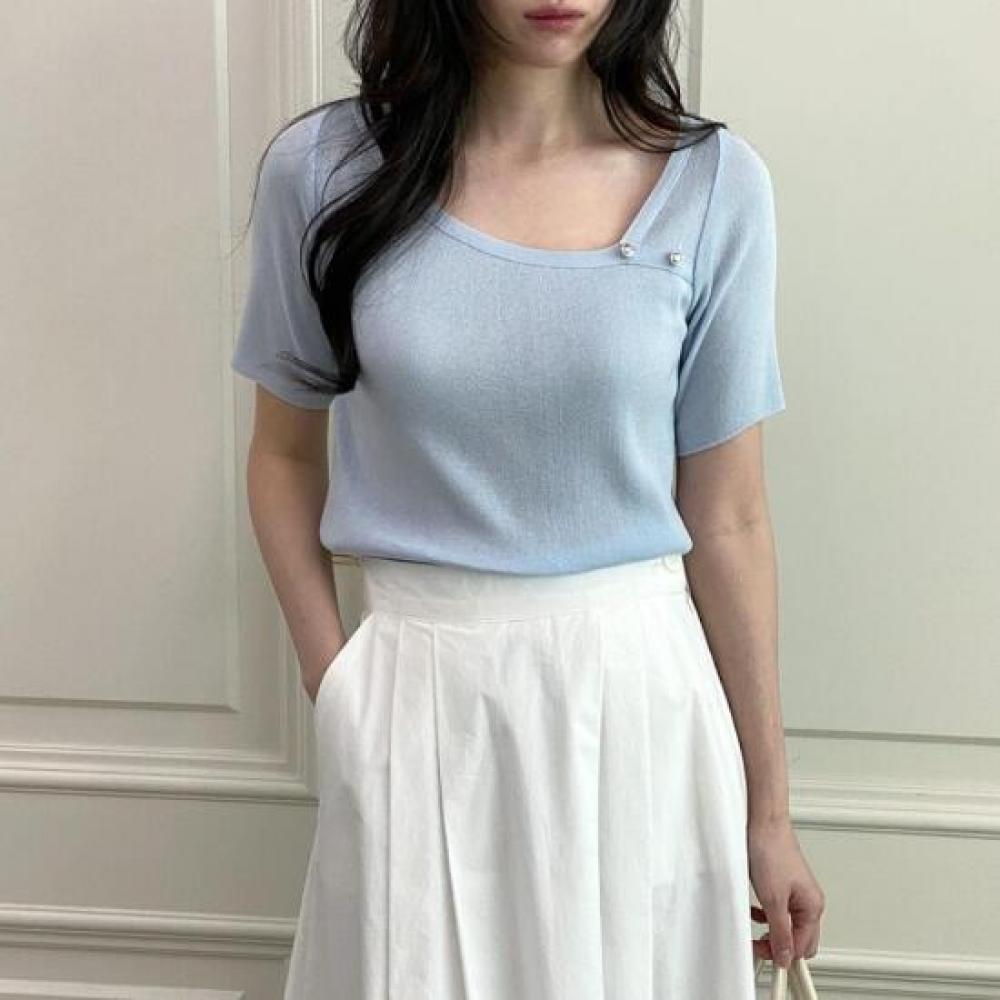 New Arrivals Open Run Women Unbalanced Neckline Button Simple Color Short Sleeve