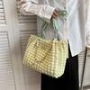 Large Capacity Bag Women's Spring and Summer New Commuter Shoulder Bag Popular Fashion Bubble Pleated Tote Bag