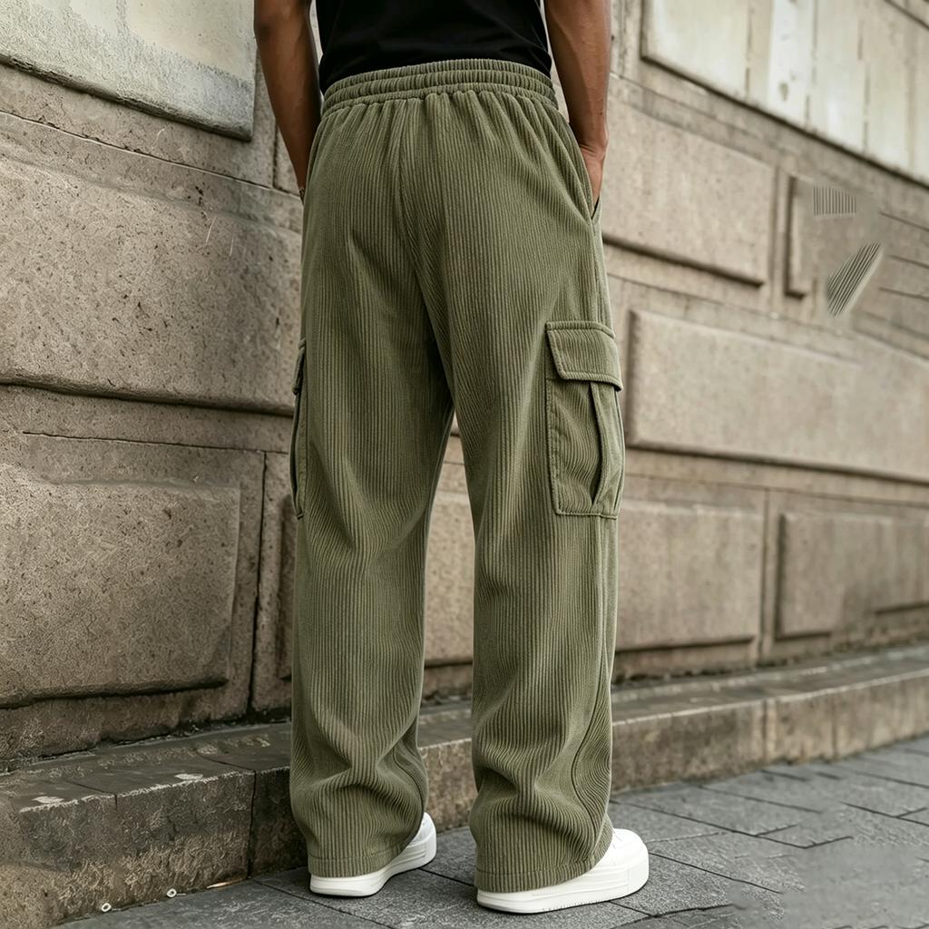 Men's Retro Corduroy Straight Leg Pants with and Multiple Pockets for Casual Wear