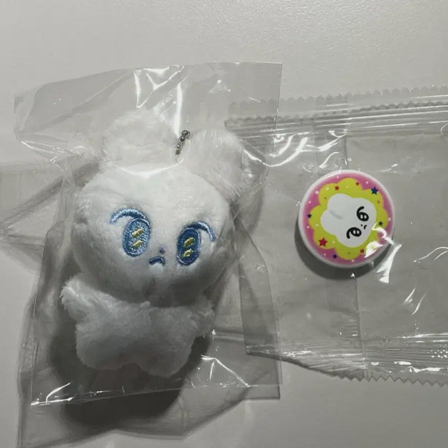 

NCT Доён Минито Сердце