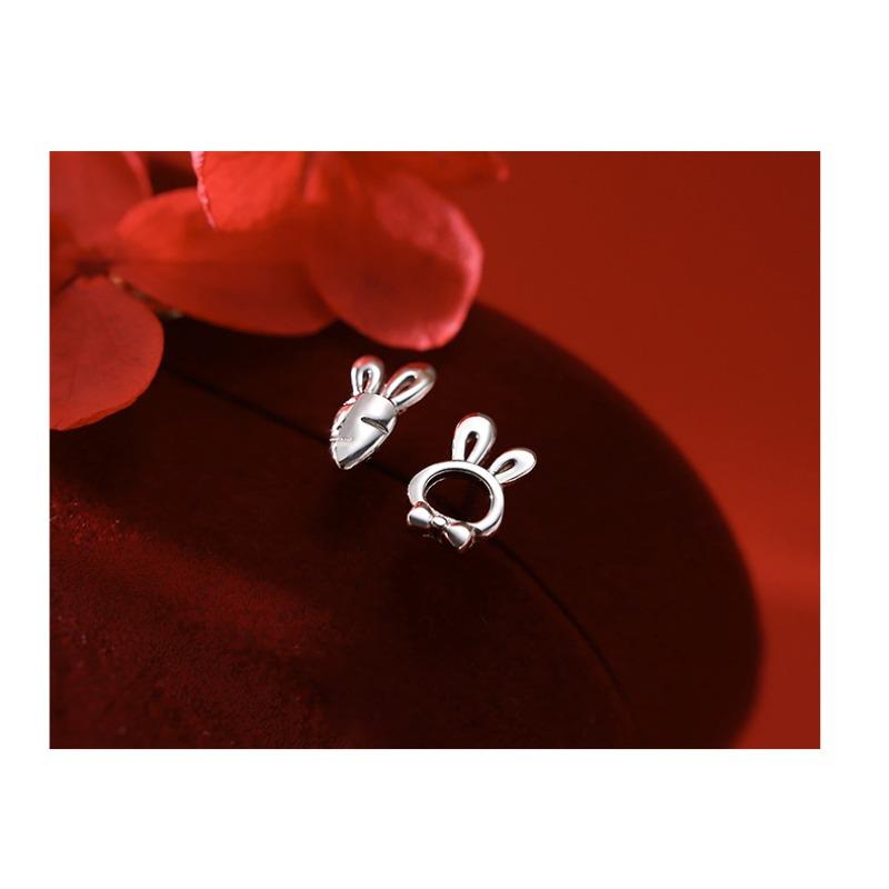 

Серьги-гвоздики в виде кролика, женские, летние, простые, милые, асимметричные, серьги-морковки, кролика, кролика