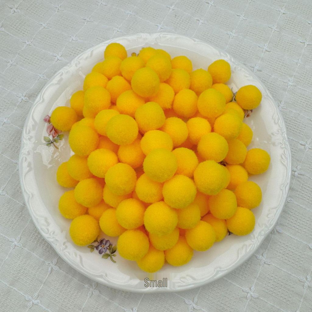 In Stock: High Elasticity Fluffy Polyester Hairball for DIY Handmade Clothing Accessories