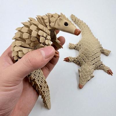 3D Printed Toy Pangolin Decorative Mini Statue Model Desktop Ornament and Collectible Family Decoration