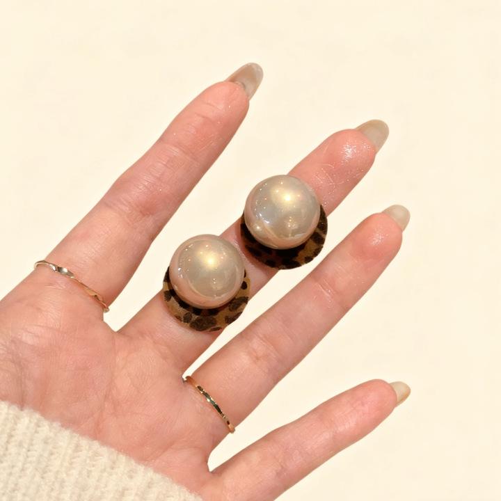 Red Velvet Geometric Pearl Earrings - 2025 Festive High-End Studs with Silver Needle for Women