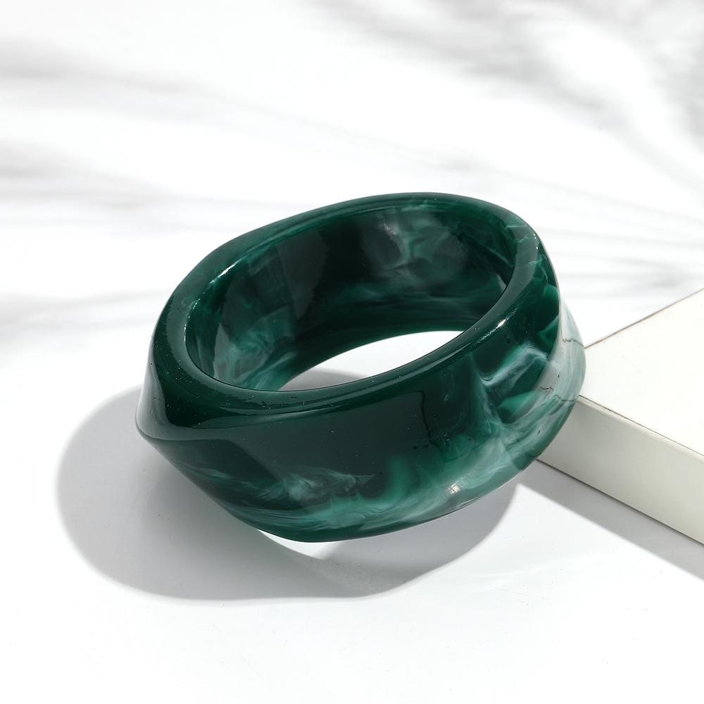 Trendy Thick Acrylic Irregular Bangle for Women Retro Dual Color Geometric Wide Cuff Bracelets Boho Fashion Jewelry Gift