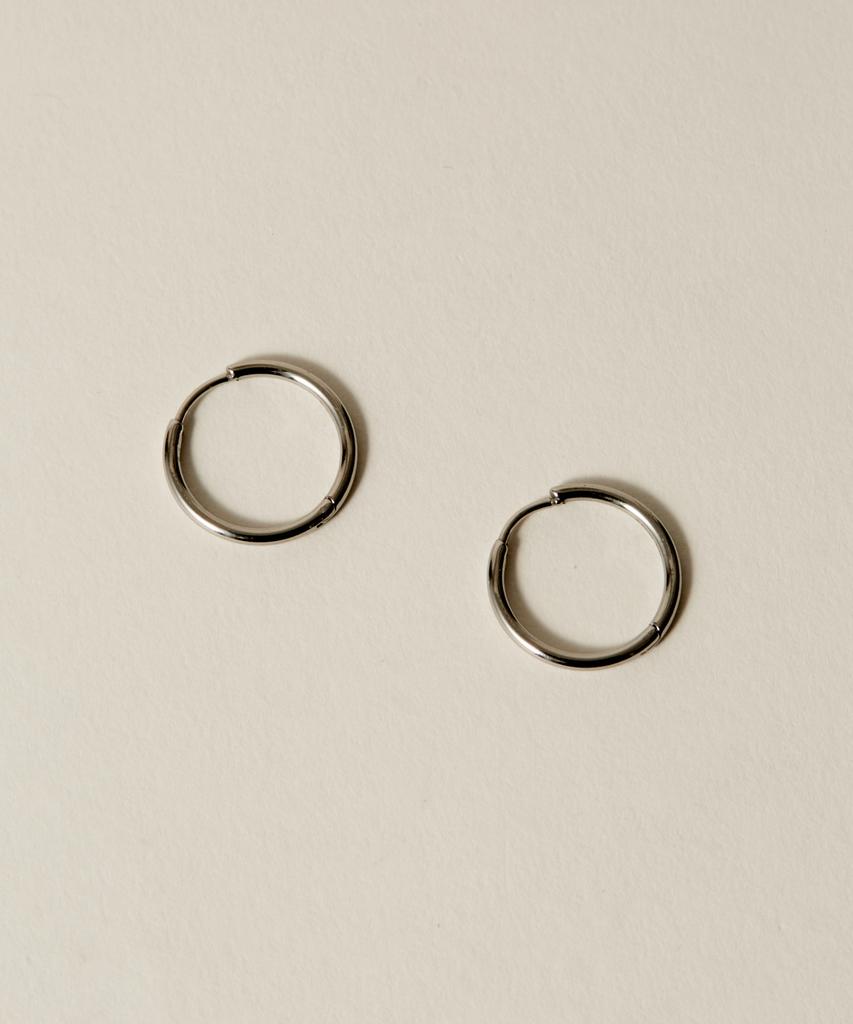 Novice Tokyo Thin Hinged Hoop Pierce [Stainless] (3 Sizes) / Silver