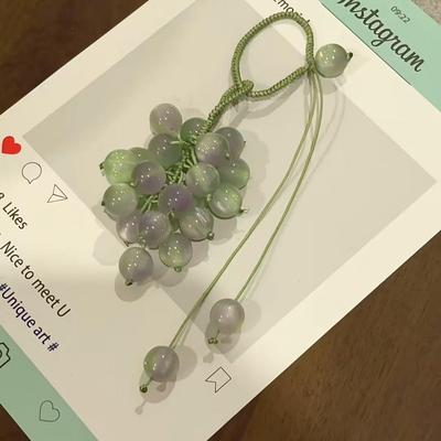 Pingente de Uva com Contas que Mudam de Cor Estilo Mori: Bolsa Tecida à Mão, Chaveiro e Pingente para Celular