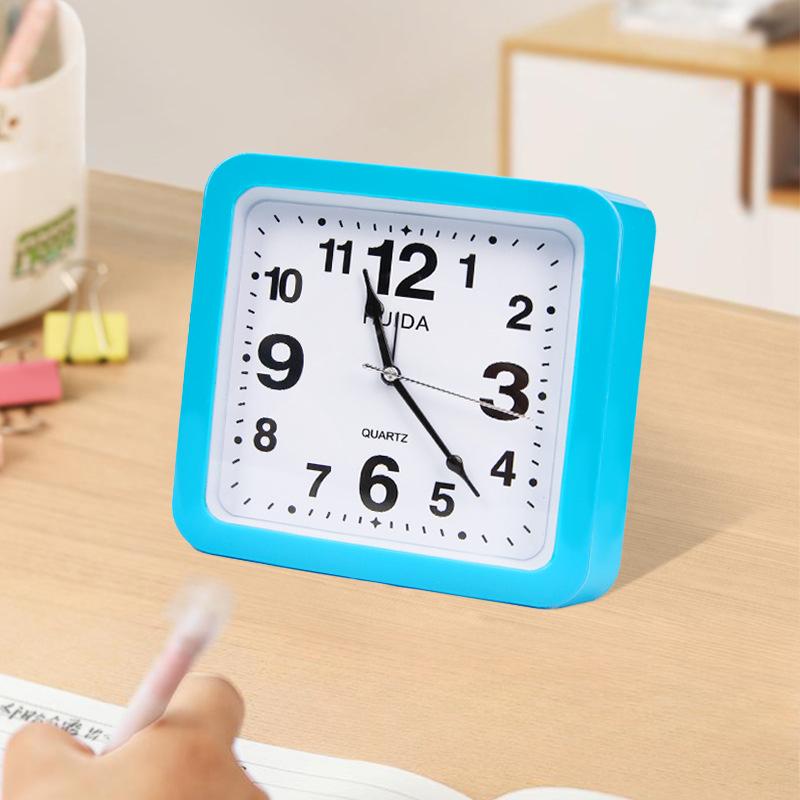 Gift Creative Ornaments Personalized Clock Desktop Clock Living Room Desktop Clock Modern Simple Seat Clock Digital Alarm Clock