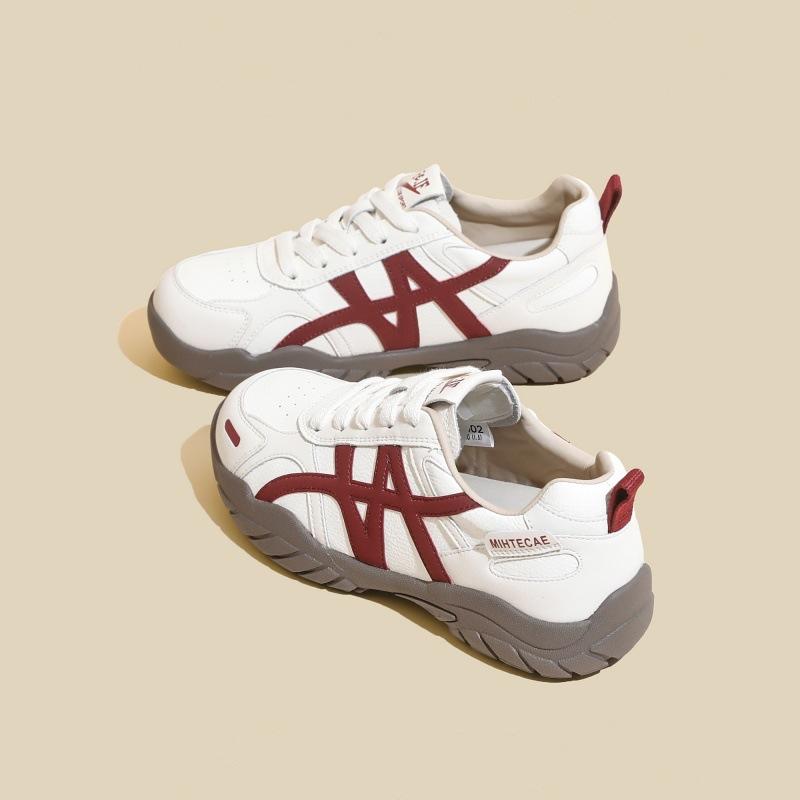 

Retro German training shoes women s 2025 autumn new heightening casual versatile Forrest Gump shoes soft sole comfortable little white sports shoes 35