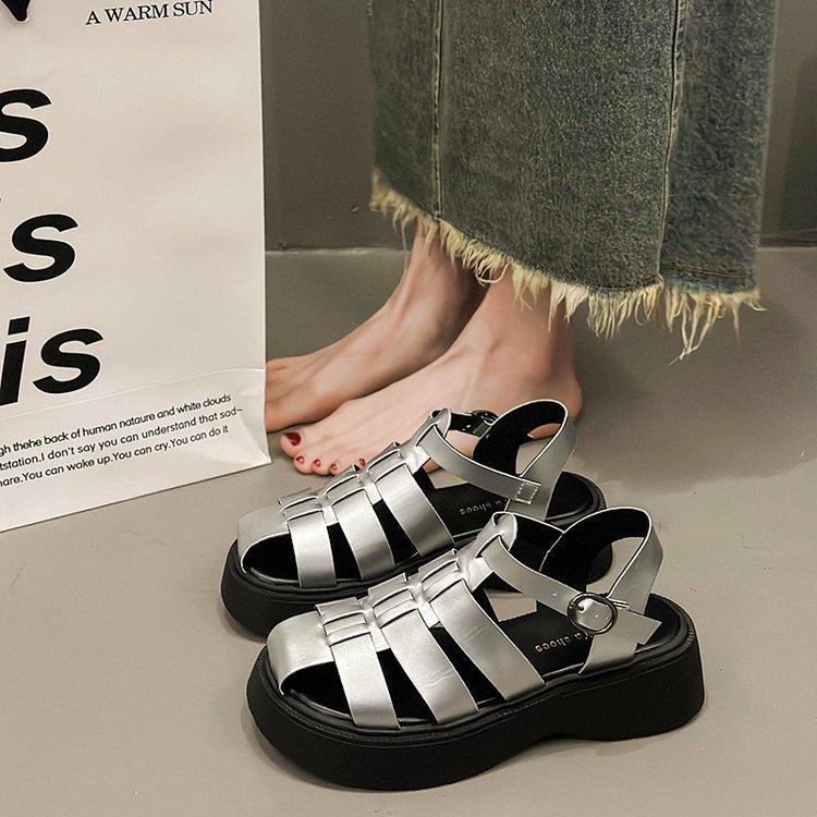Roman Bag Head Sandals for Women To Wear In the Spring of 2024, the New British Style Casual Muffin Thick-soled Roman Pig Cage Shoes