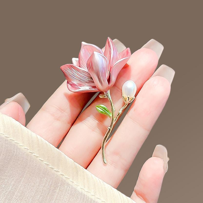 Chinese Style Elegant Delicate Magnolia Brooch High-end Women's New Pin High-end Corsage Accessories