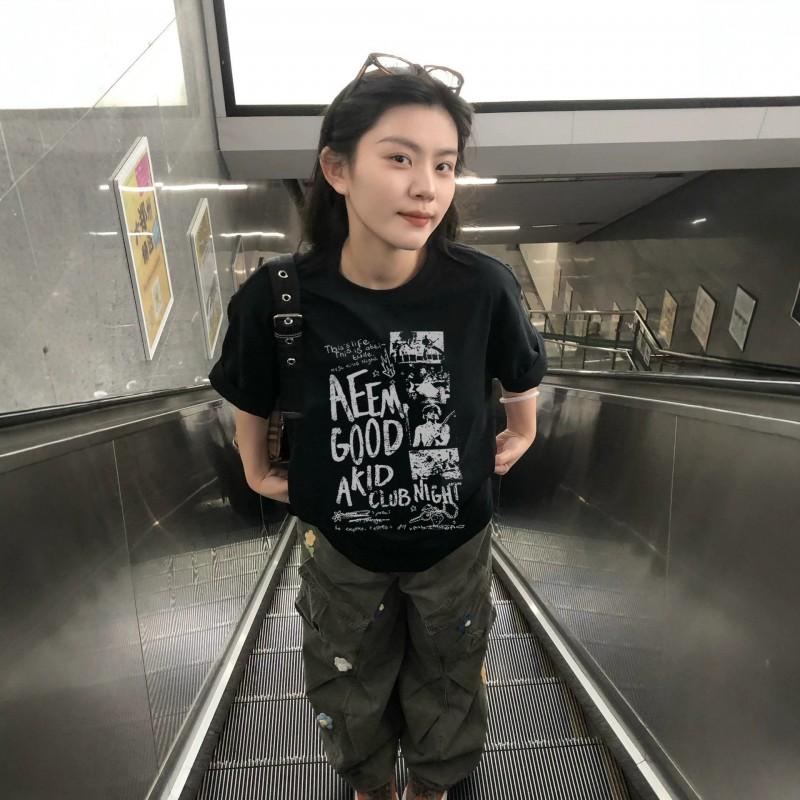 Oversized Cotton Graphic Tee Women Men - Plus Size Loose Fit Short Sleeve T-Shirt In Black White Streetwear Style