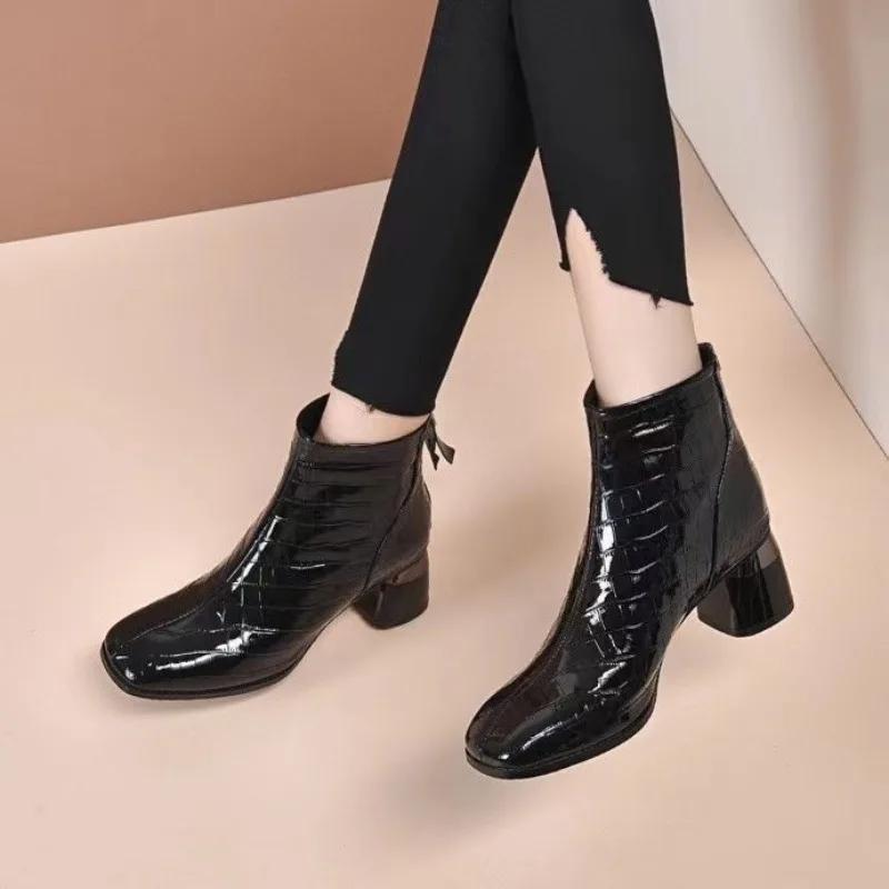 Fashion Leather Booties Square Toe Heeled Fashion 2025 Ankle Boots for Women Large Size Warm Goth Pu Chic and Elegant Woman Short Shoes
