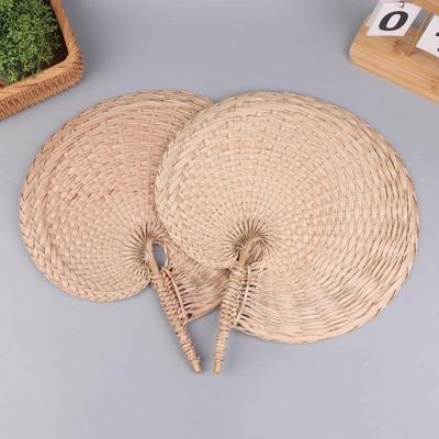 Farmhouse Style Handmade Woven Palm Leaf Fan Wedding Hand Fans For Summer Home Decoration Beach Parties Outdoor Events