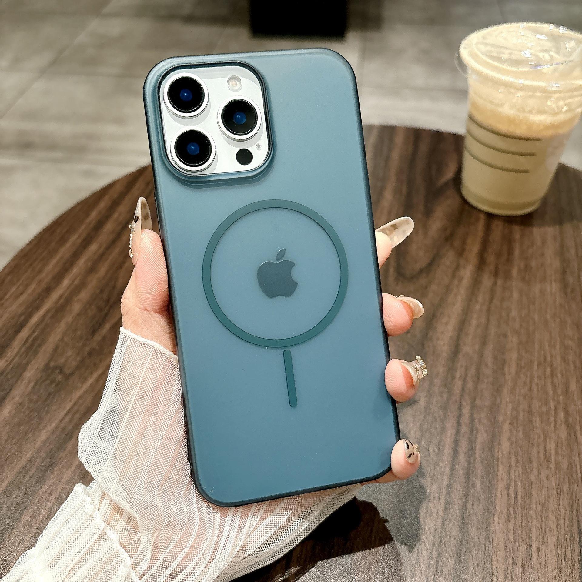 

Suitable for IPhone16 Heat Dissipation and Breathable Phone Cases, Apple 15promax Fine Ring Magnetic Case iPhone16 синий
