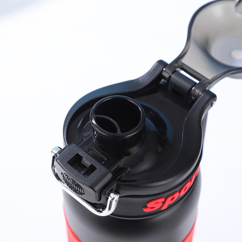 Water bottle Stainless steel thermos cup Outdoor portable sports kettle Boys and girls bouncing cup