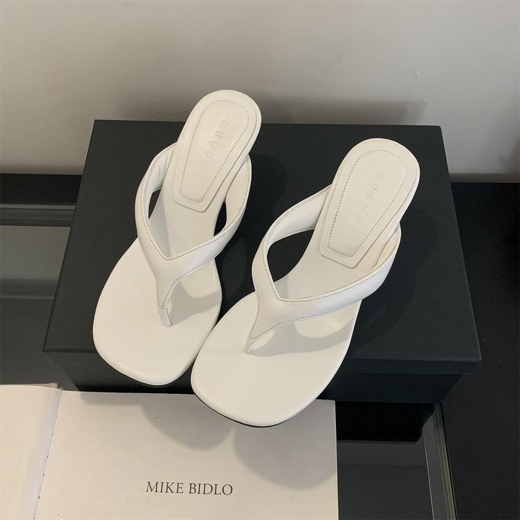 2025 Spring/Summer New Fashionable and Versatile Square Head Slope Heel Flip Flops Sandals Half Dragged Women