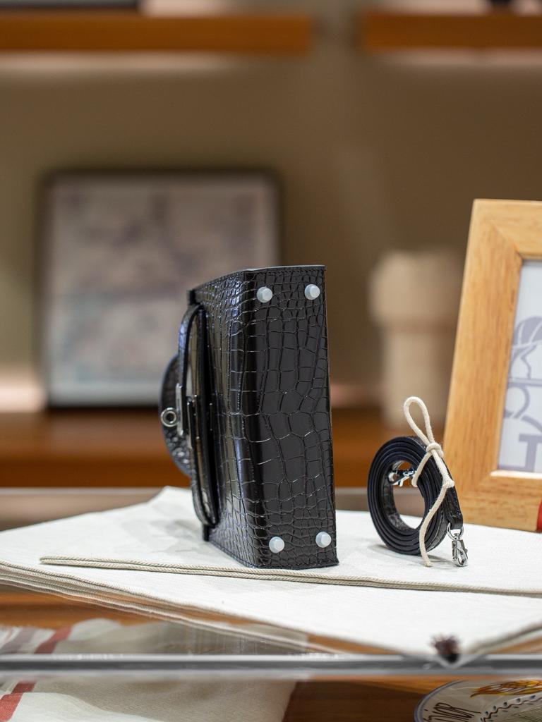 Second Generation Palm Patterned Leather Bag Mini Crossbody Bag Fashionable Cowhide Women's Bag Shoulder Bag Handbag