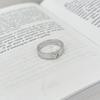 Серебряное кольцо с фианитами (2143741)