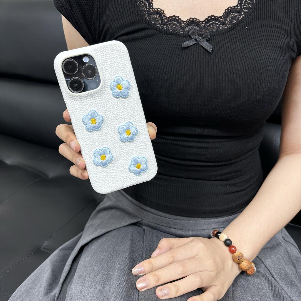 iPhone White Lychee Pattern Embroidered Flower Phone Case for Girls Phone Accessories for iPhone 11 12 13 14 15 Pro Max