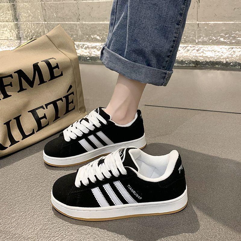 [Comfortable thick sole] Couple bread shoes women's new popular niche thick-soled casual board shoes in summer 2025 flat