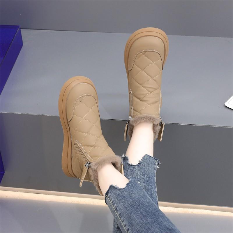 Leather flat-bottomed snow boots women's new winter velvet non-slip short boots large cotton thickened warm cotton boots