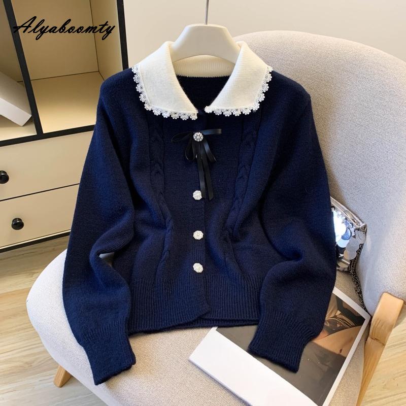 

Французский стиль Осень Зима Женский вязаный кардиган Воротник Питер Пэн Белый Серый Темно-синий Вязаное пальто с бантом Кружевные вставки Элегантная Женственная Верхняя одежда One Size темно-синий