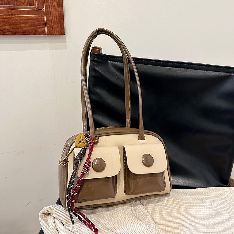 Simple Texture Mailman Armpit Bag Women's 2025 New Winter Shoulder Bag Versatile Commuter Pillow Bag