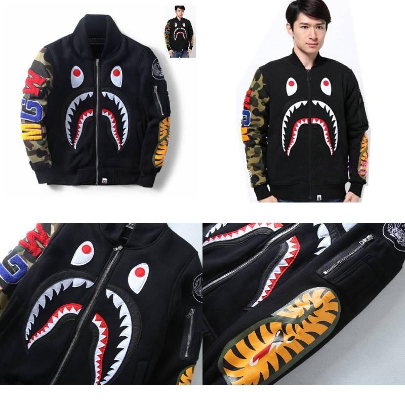 Shark Print Bomber Jacket For Men With Windproof Fabric For Casual Daily Wear