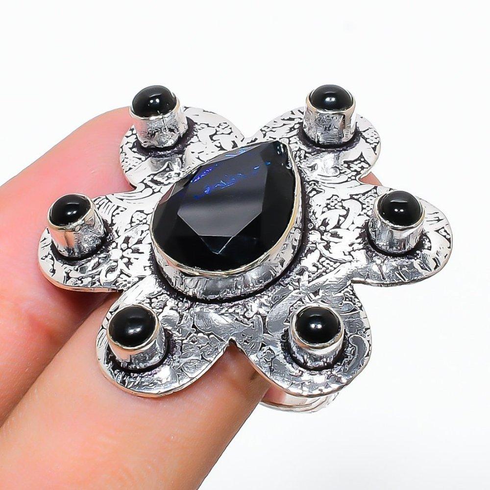 Natural London Blue Topaz, Onyx Gemstone 925 Sterling Silver Ring Size 8 R5D88