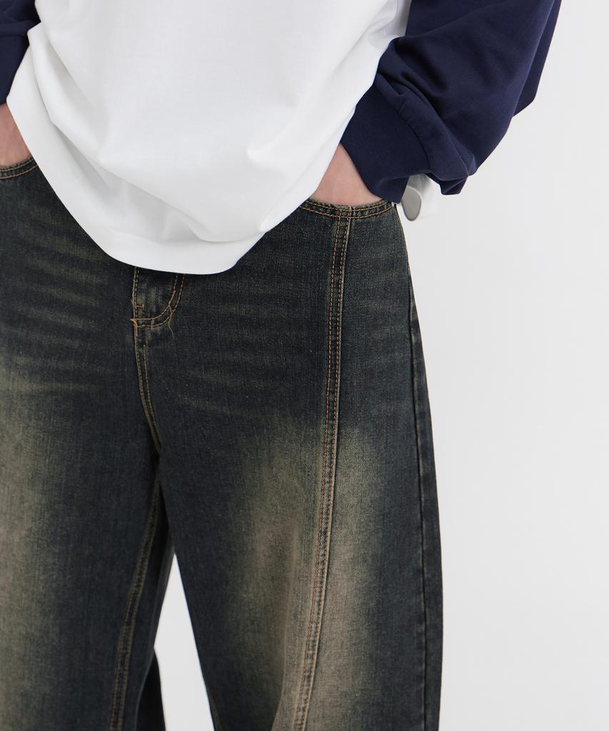 Akeusi Craft Centerline Over Balloon Fit Wide Denim Pants (Dark Blue)